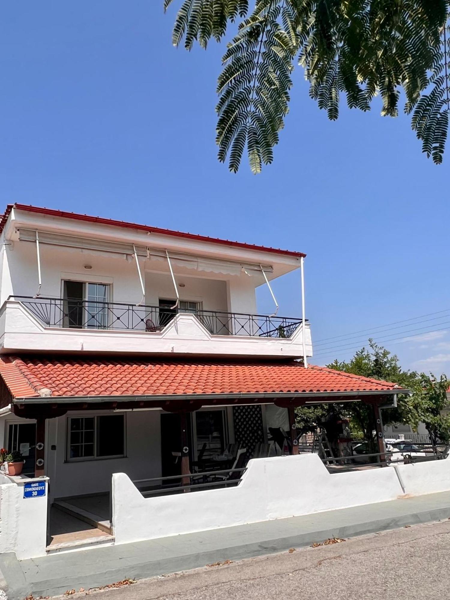 Dimitra House Entire Apartment With Balcony And View Pherrai المظهر الخارجي الصورة